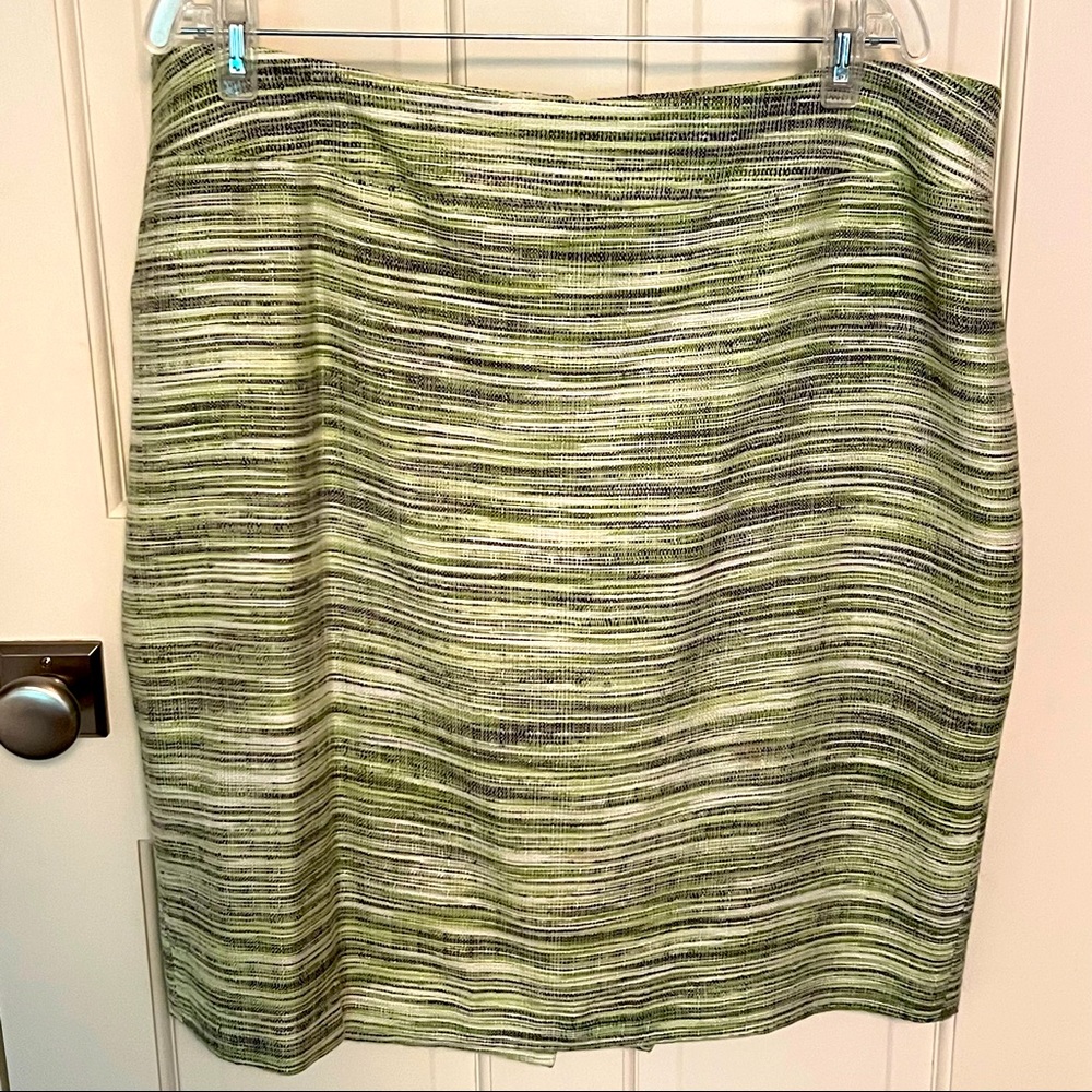 LOVELY KASPER PENCIL SKIRT